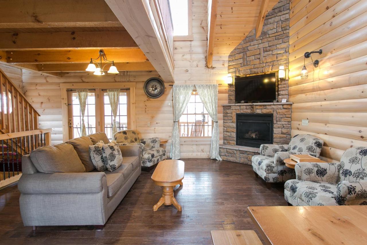 ברלין Hummingbird Haven Cabin By Amish Country Lodging מראה חיצוני תמונה