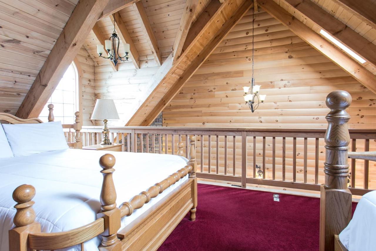 ברלין Hummingbird Haven Cabin By Amish Country Lodging מראה חיצוני תמונה